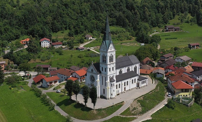 Grad Kozjak, Dolenje Selce, Slovenia, Slovenia